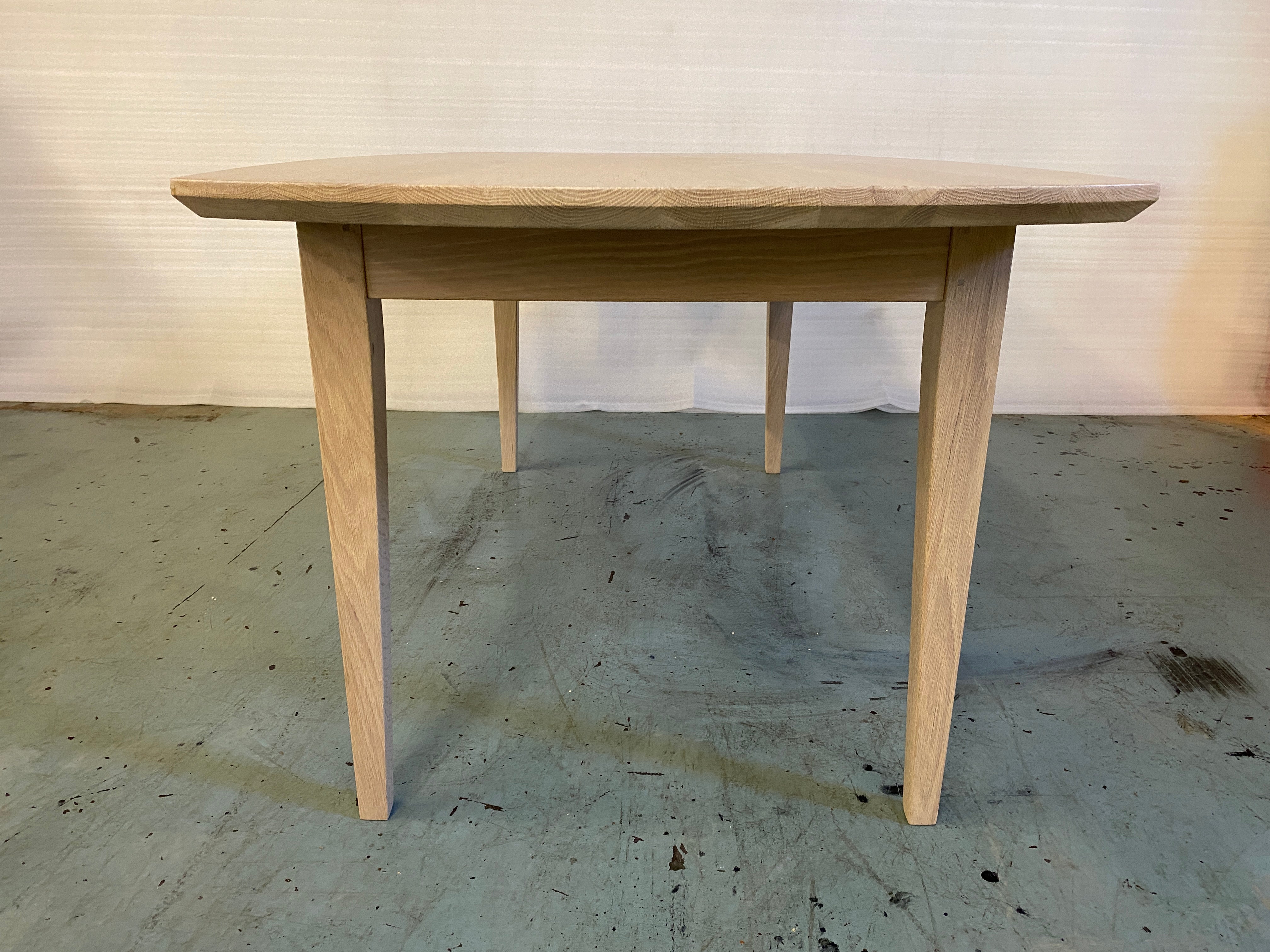 White Oak Boat Shaped Tapered Shaker
