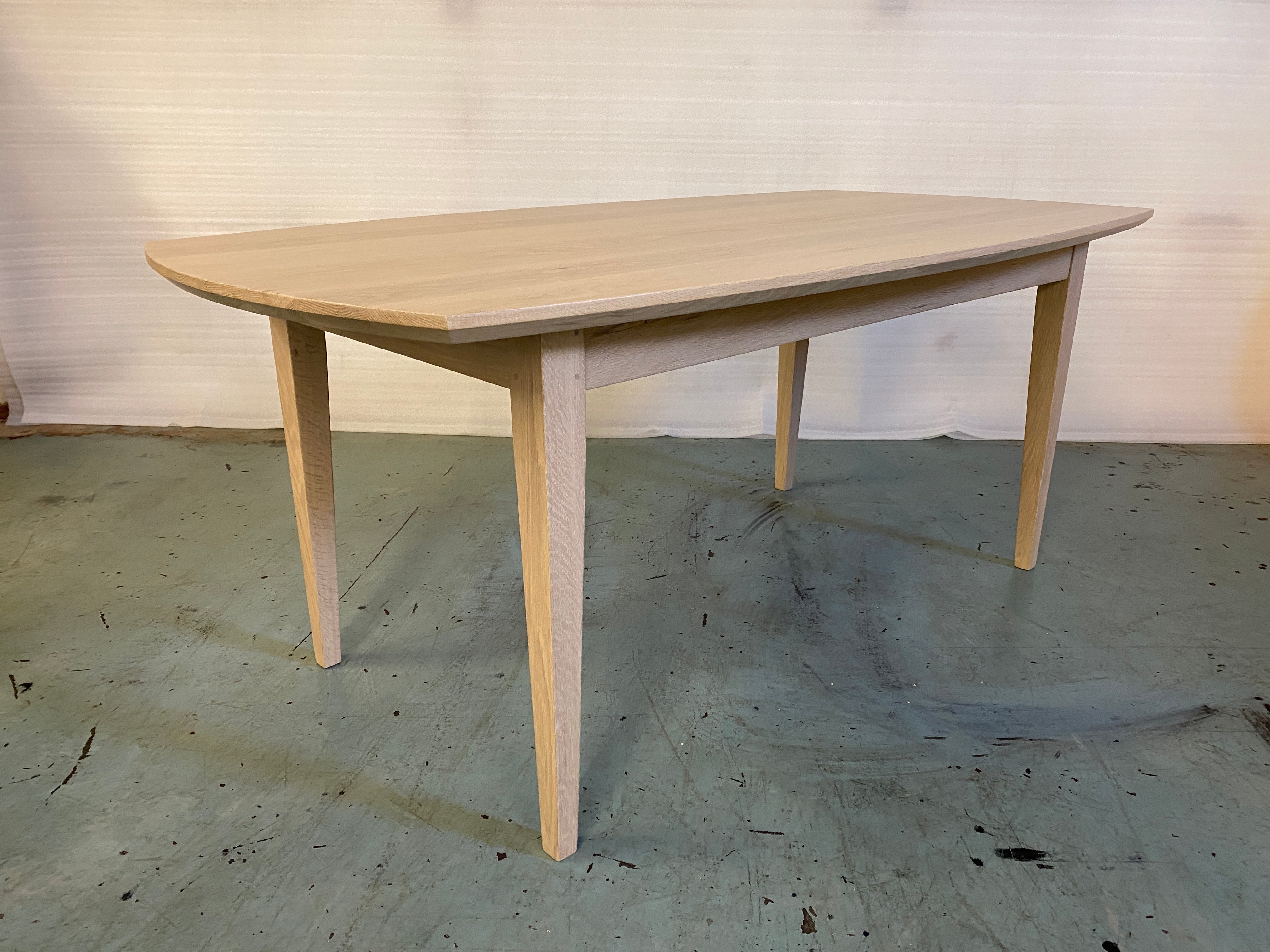 White Oak Boat Shaped Tapered Shaker