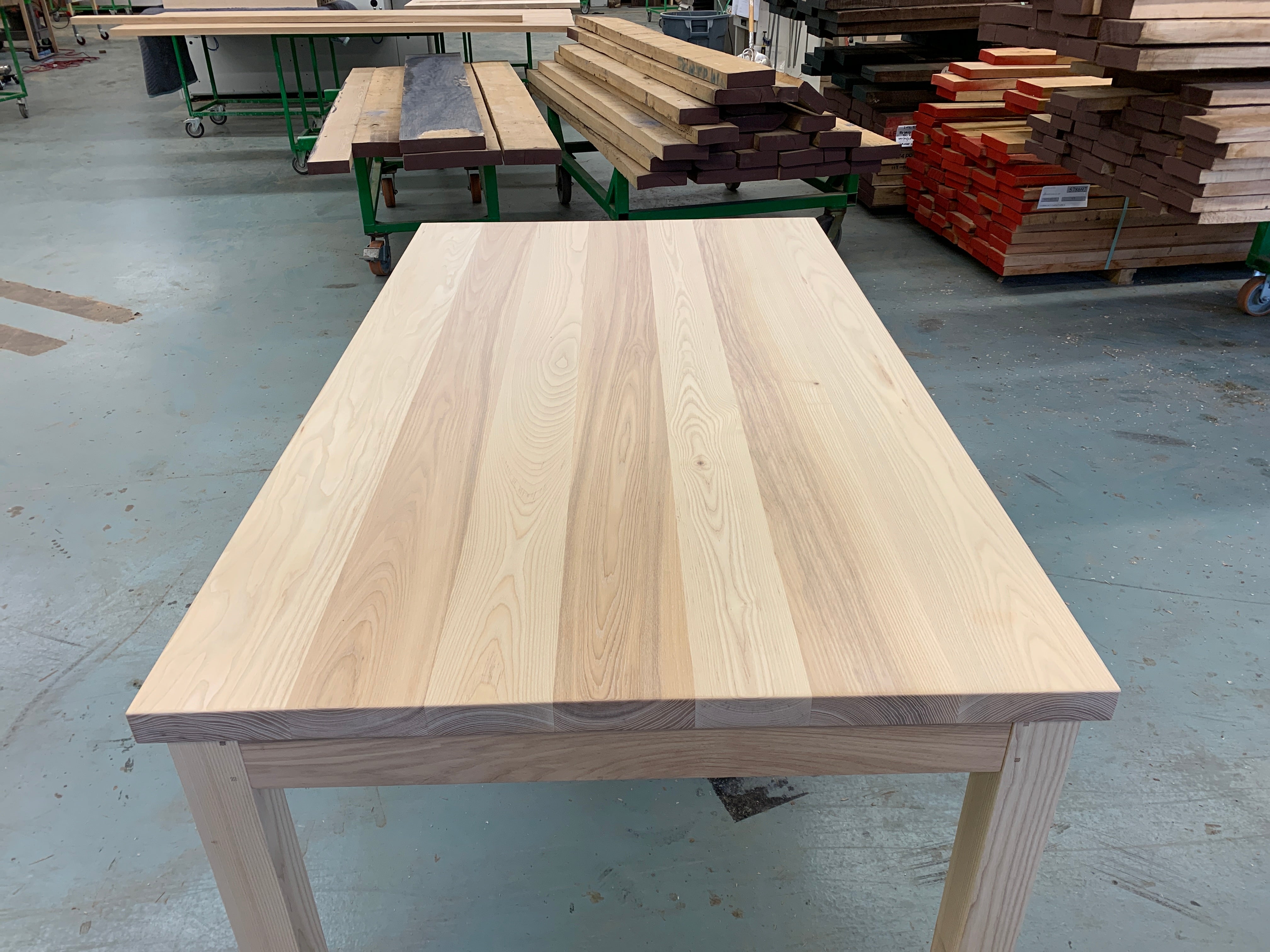 P22422 • Square Wood • Custom